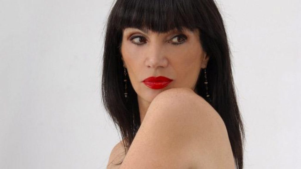 MARÍA JOSÉ DEMARE: CONFÍO EN MIS AÑOS DE ESCENARIO
